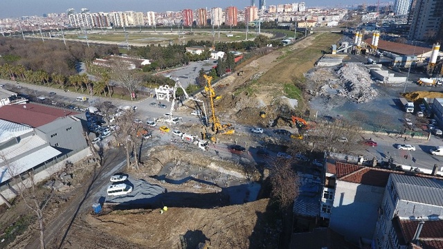Halkalı - Sirkeci Banliyö Tren Hattı 2018'de Ulaşıma Açılacak
