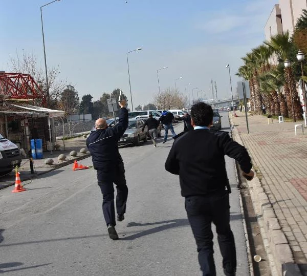 Polisin Elinden Kaçan Cezaevi Firarisi Adliyeyi Birbirine Kattı