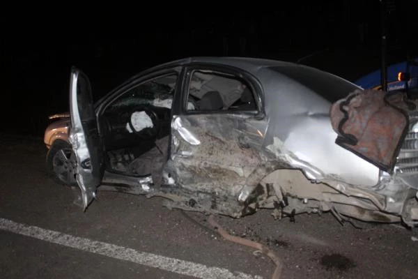 Samsun'da Trafik Kazası: Anne ve Oğlu Öldü, 6 Kişi Yaralandı