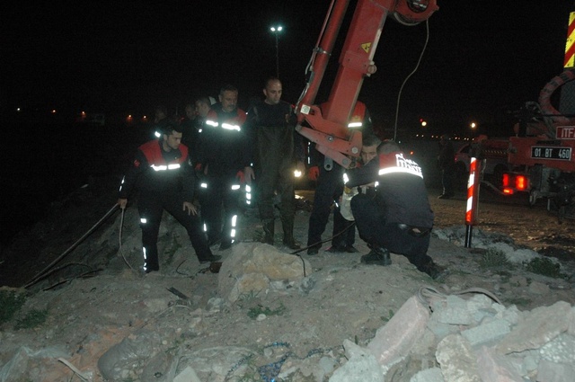 Sulama Kanalına Uçan Otomobilde Kaybolduğu Sanılan Adam, Evinde Bulundu