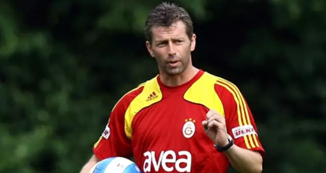 Galatasaray'ın Eski Hocası Skibbe, Şantaj Olayıyla Sarsıldı