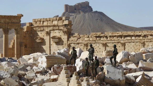 Suriye Ordusu, IŞİD'in Elindeki Palmira Antik Kenti'ne Yeniden Girdi