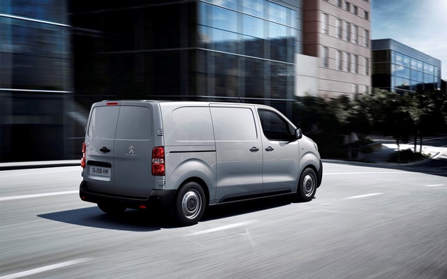 Yeni Peugeot Expert Pazara Girdi