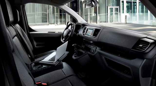 Yeni Peugeot Expert Pazara Girdi