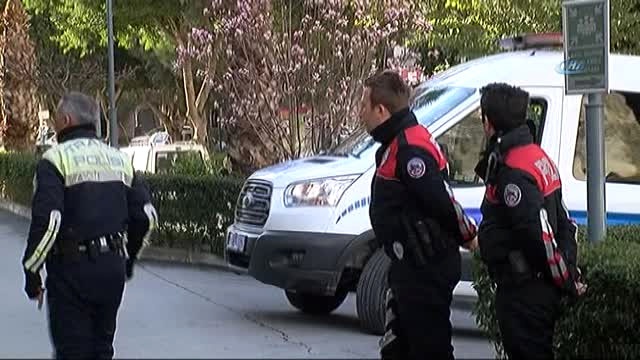 Suriyeli Minik Mustafa, Kanseri Yendi, Evine Polis Eskortuyla Döndü