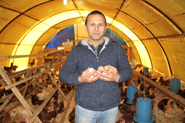 Bir Yumurta Alamazken 10 Bin Yumurtayı Ücretsiz Dağıttı