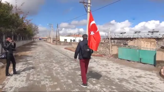 Şehit Ömer Halisdemir İçin Yola Çıkan Adamın Yolculuğu 13 Gün Sürdü