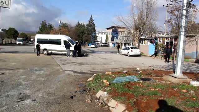 İşçi Servisleri Çarpıştı: 20 Yaralı