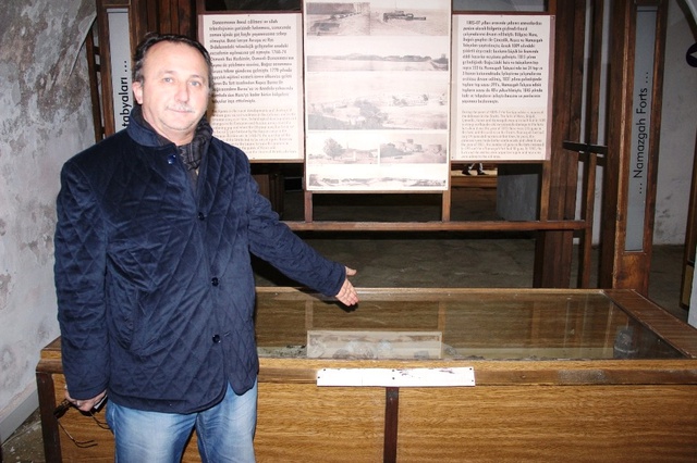 İngiliz ve Fransızların 'Topuk Kıran' Alçaklığı Görenleri Dehşete Düşürüyor