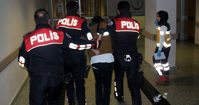 Yurtta Aşırı Alkolden Fenalaşan Öğrenci, Polis Eşliğinde Hastaneye Kaldırıldı