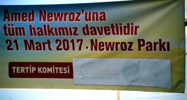 Diyarbakır Valiliği'nden Nevruz Pankart ve Afişlerine DTK Ayarı