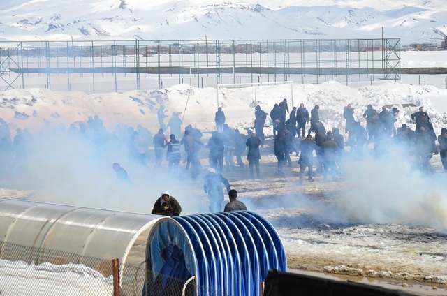 Hakkari'de Nevruz Kutlamaları Sırasında Arbede Çıktı