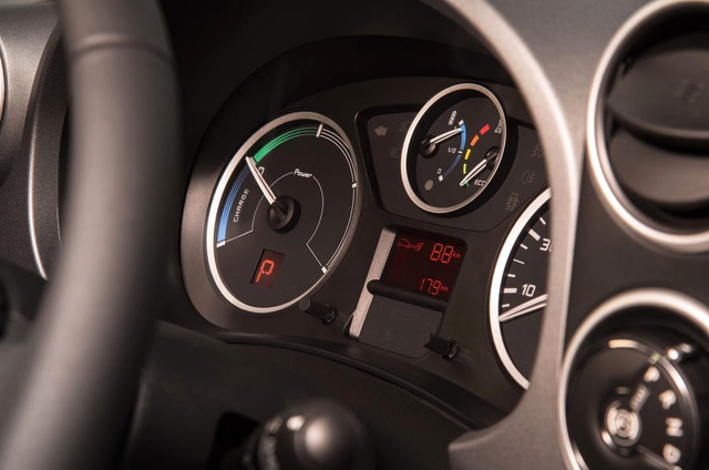 Citroen'den E-Berlingo Atağı