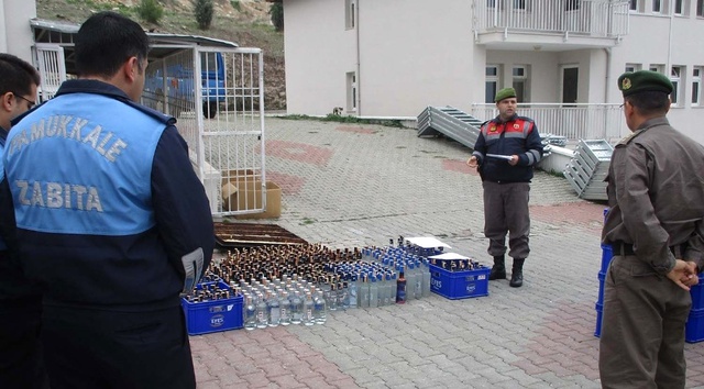 Zabıta Ekipleri, Yaklaşık 700 Şişe Sahte İçkiye El Koydu