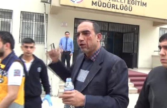 Milli Eğitim Müdürlüğündeki Kantin İhalesinde Silahlar Konuştu: 2 Yaralı