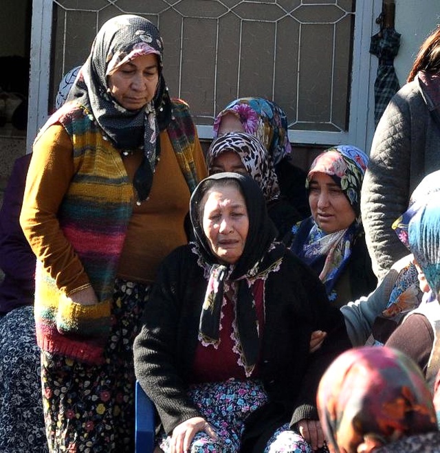 Osmaniye'ye Şehit Ateşi Düştü! Haberi Alan Annesi Fenalaştı