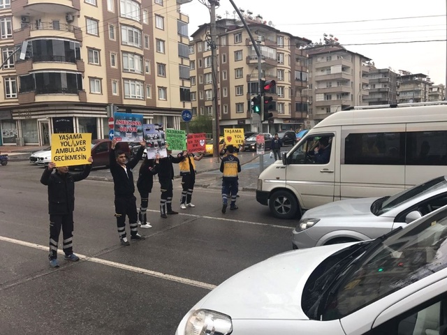 Gaziantep'te Sağlık Lisesi Öğrencilerinden Gerçeği Aratmayan Tatbikat