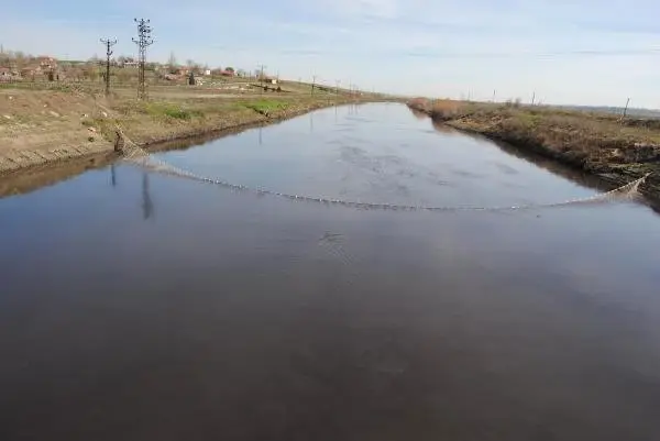 Ergene Nehri'ne Atlayan Liseli Özlem, Balık Ağlarıyla Aranıyor