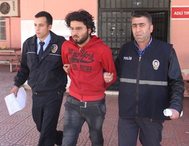 Liseli Kızı Sokakta Elle Taciz Eden Suriyeli Yakalandı