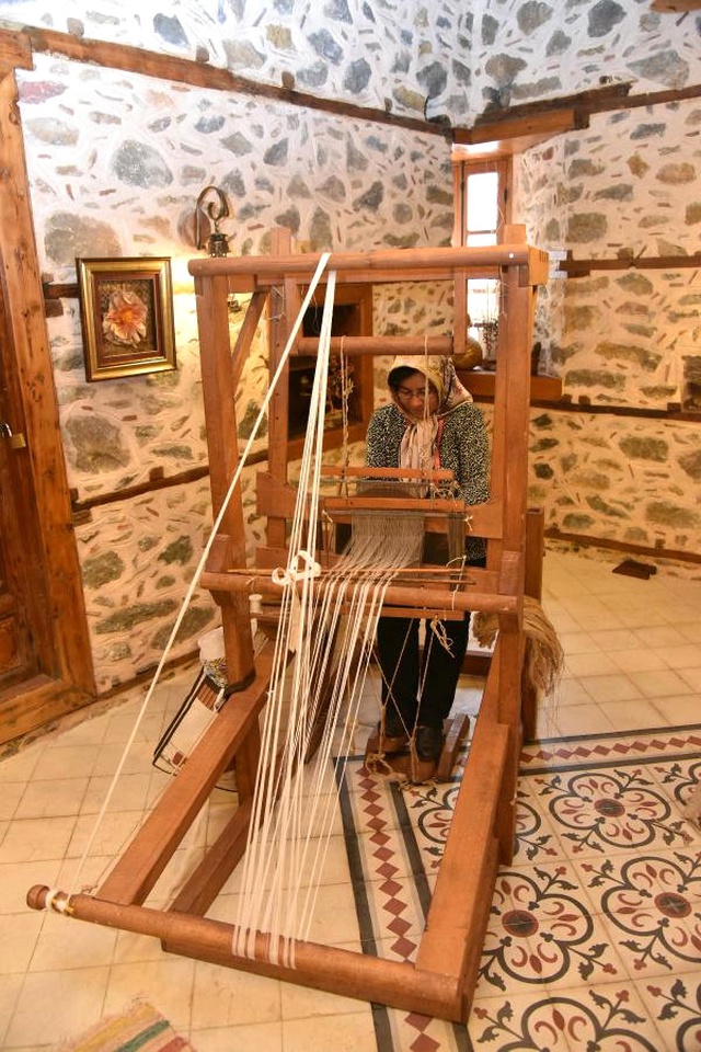 800 Yıllık Sanat Muz Lifi Üretimi Antalya'da Hayat Buluyor