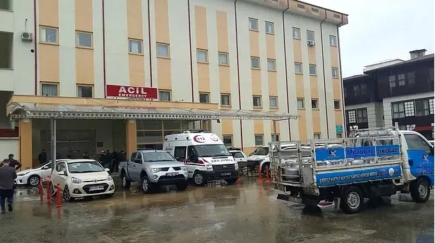 Bir Bıçak İki Aileyi Mahvetti! Aile Oğlundan Vazgeçti, Karadeniz'i Terk Etti