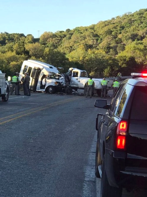 ABD'de Kilise Üyelerini Taşıyan Otobüs Kaza Yaptı: 12 Ölü, 3 Yaralı
