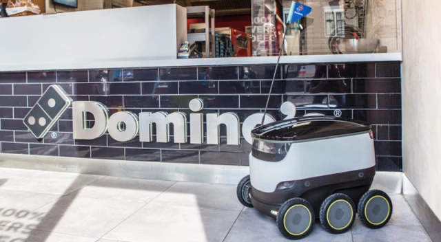 Domino's Pizza Siparişlerini Robotlarla Teslim Etmeye Başladı