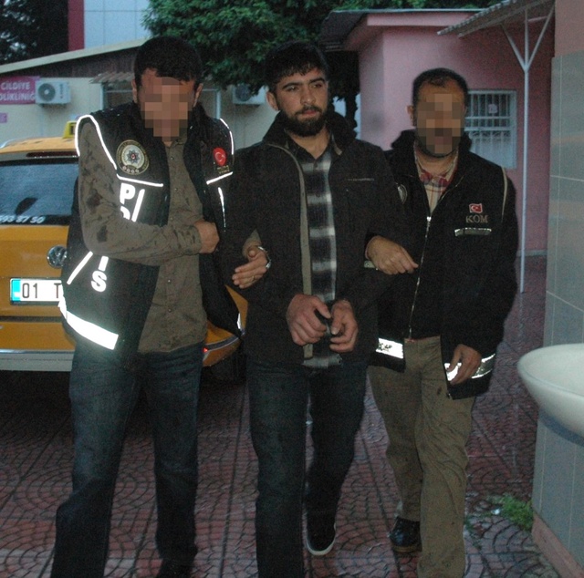 Adana'da Düzenlenen Uyuşturucu Operasyonunda 25 Kişi Gözaltına Alındı