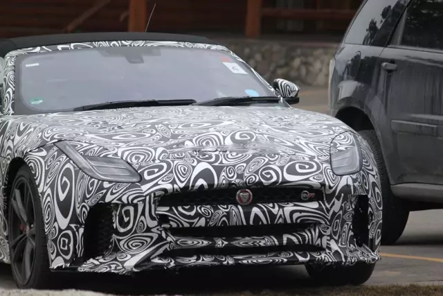 Yeni Jaguar F-Type Sıralı Altı Silindir Motor ile Gelebilir