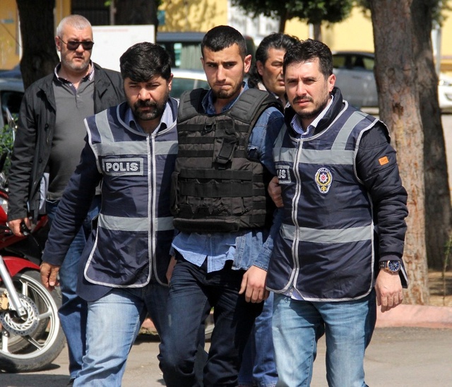 Yasak Aşk İddiasıyla İşlenen Cinayeti Muhtarın Kardeşi Üstlendi