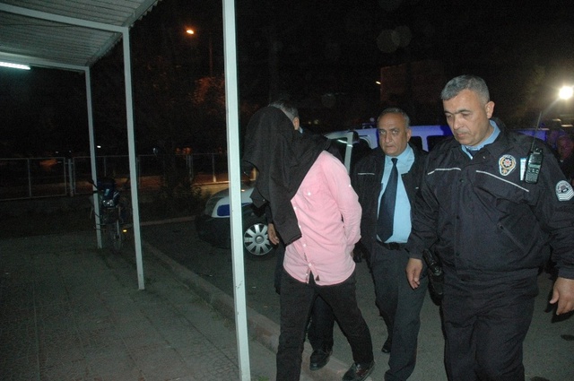 Adana'da PKK'ya Yönelik Operasyon: 22 Gözaltı