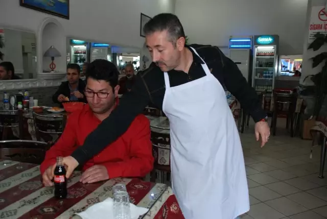 30 Yıldır Su İçmeyen Adam: Ölsem de İçmem