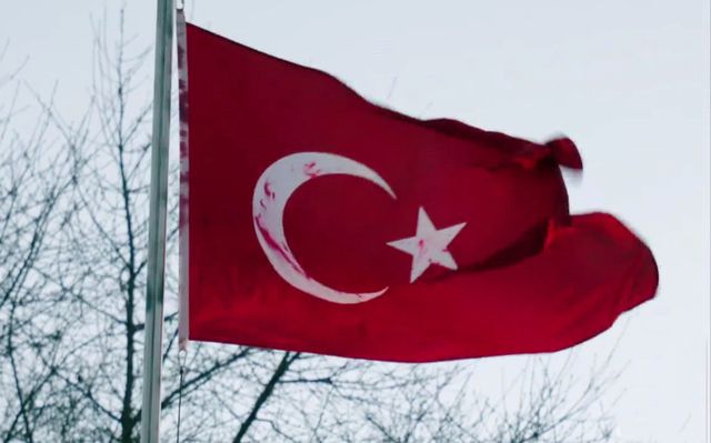 Yeni Başlayan 'Savaşçı'daki Kanlı Türk Bayrağı Sahnesi Yürekleri Dağladı