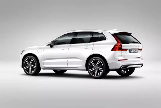 Yeni <a class='keyword-sd' href='/volvo/' title='Volvo'>Volvo</a> Xc60'ın Fiyatı Belli Oldu