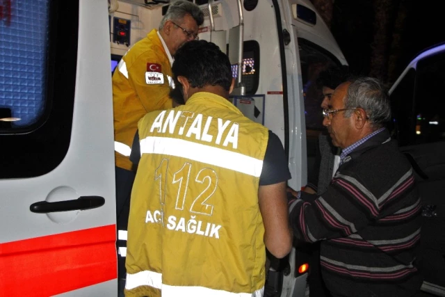 19 Yaşındaki Genç, Ölmek İsteyen 2 Çocuk Babasını Uçurumun Kenarından Aldı