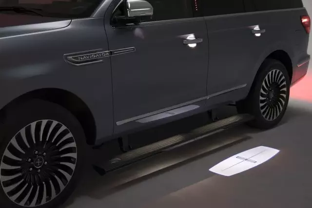 Yeni Lincoln Navigator New York'ta Sahnede