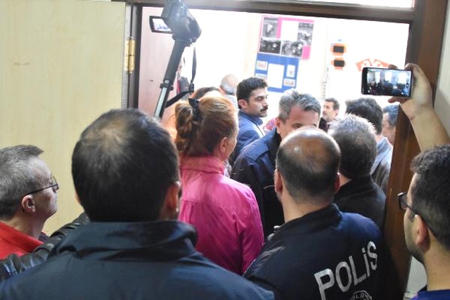 Konya'da Zarftan Çıkan İki 'Evet' Pusulası Tartışmaya Neden Oldu