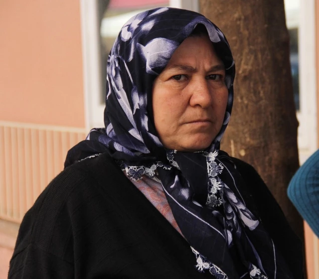 Gölden Cesedi Çıkarılan Serpil'in Maaş Kartı Anneleri Birbirine Düşürdü