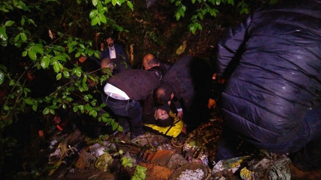 Zonguldak'ta Minibüs 50 Metreden Uçuruma Yuvarlandı: 5 Ölü 8 Yaralı