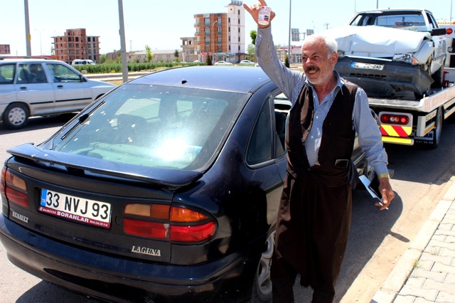 İlk Kez Aldığı Trafik Cezasına Sevinen Adıyamanlı, Polisleri Bile Şaşkına Çevirdi