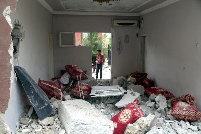 Şırnak'ta Acı Kaza! Panzer Eve Çarptı; İki Kardeş Öldü!