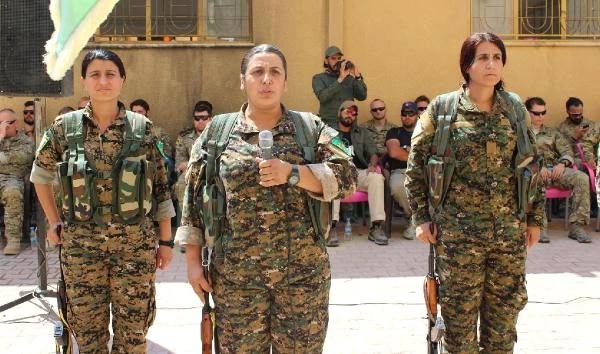 ABD'li Askerler YPG'li Teröristlerin Yemin Törenine Katıldı