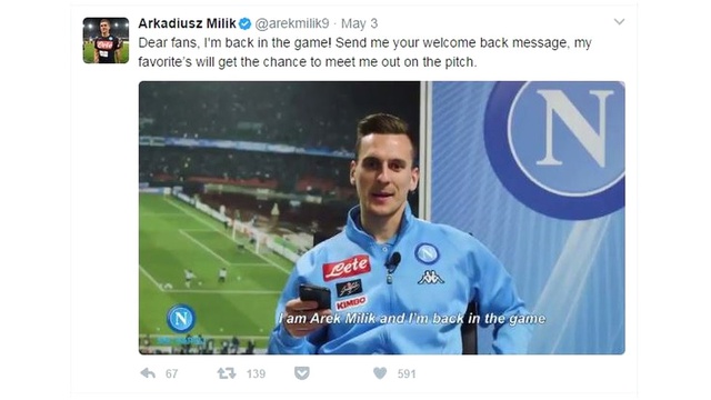 Napoli Çöpçatan Uygulaması Tinder'la Oyuncusu Milik İçin Anlaşma Yaptı