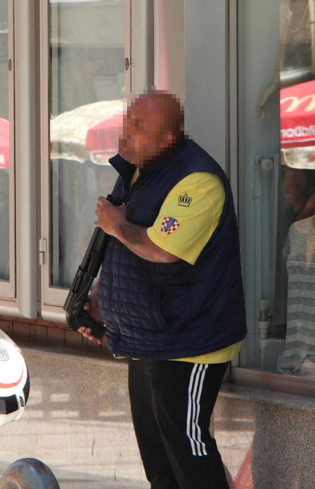 Kucağında Bebeğiyle Gelip, İntihara Kalkışan Kocasını Ölümün Kıyısından Aldı