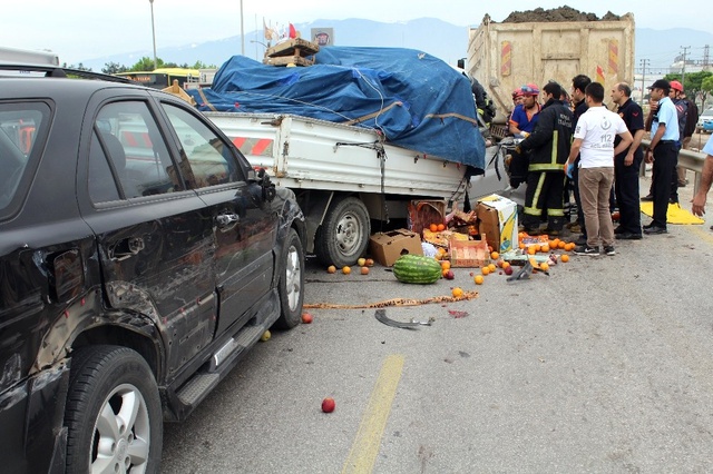 Ölümlü Kaza Sonrası Ortalık Karıştı, Polis Havaya Ateş Etmek Zorunda Kaldı