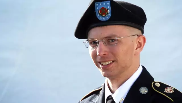 Casusluktan Hüküm Giyen Chelsea Manning Tahliye Edildi
