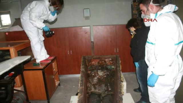 Ardahan'da Bulunan Rus Subayın Mumyasına Otopsi Yapılıyor