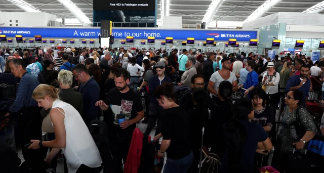 British Airways'teki Sistemsel Arıza Giderildi, Ancak Aksaklıklar Devam Ediyor