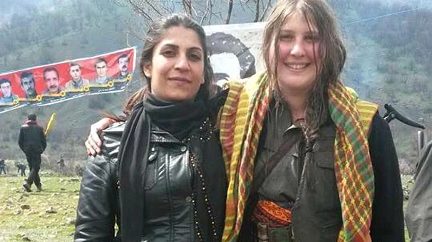 Kırmızı Fularlı PKK'lı Olarak Tanınan Ayşe Deniz Karacagil, Rakka'da Öldürüldü