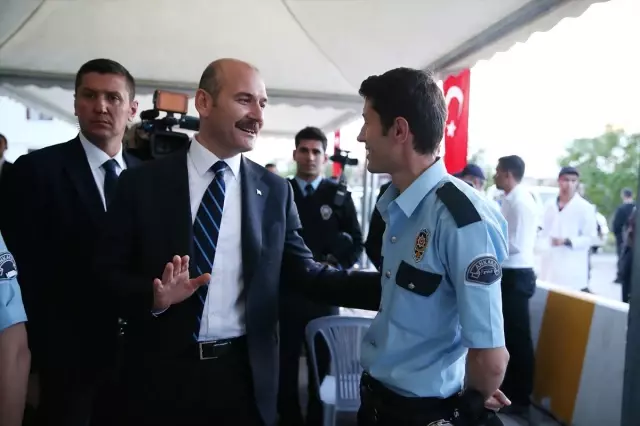 Bakan Soylu'dan Polislere Cep Telefonu Uyarısı: Kullanmayın